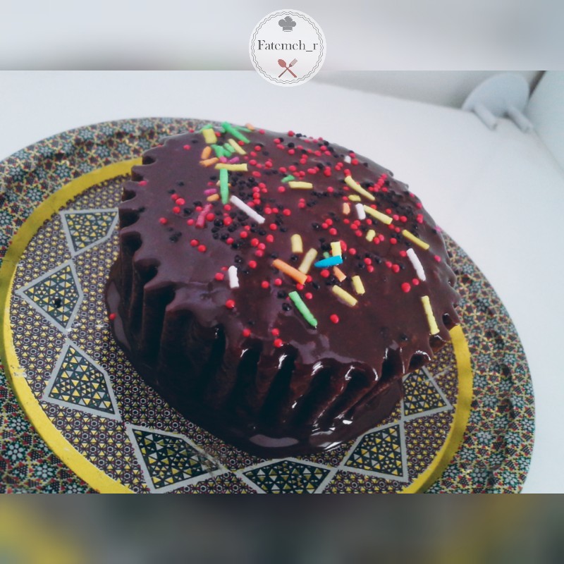 عکس مینی کیک خیس با رویه گاناش شکلاتی