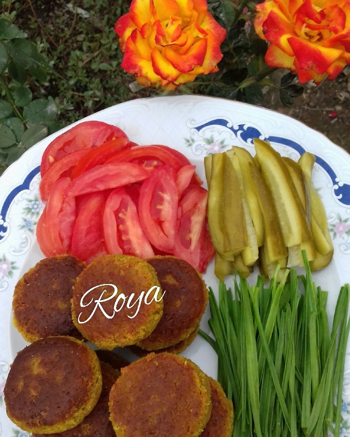 عکس فلافل داغ و خوشمزه ی رویاپز