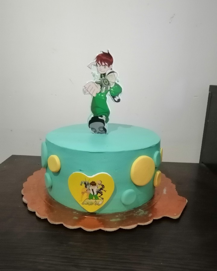 کیک تولد بن 10 