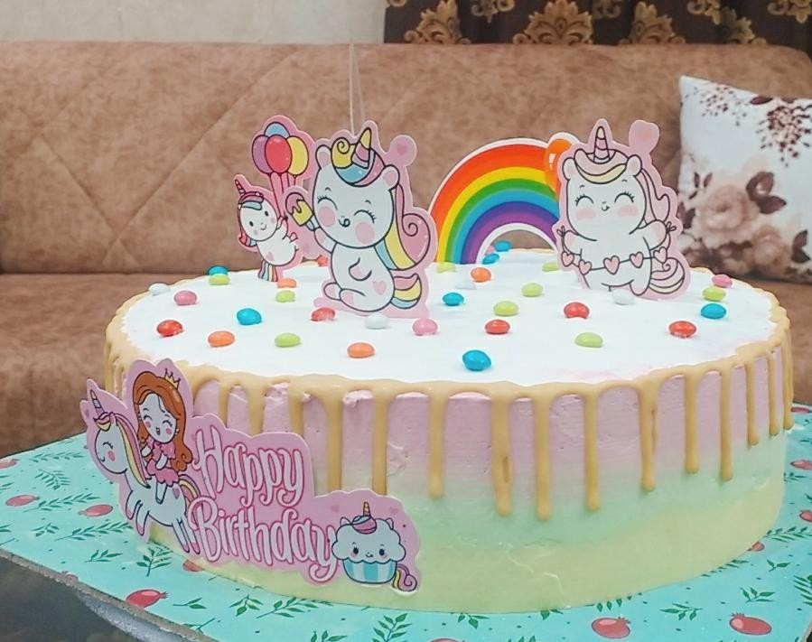 کیک یونیکو 