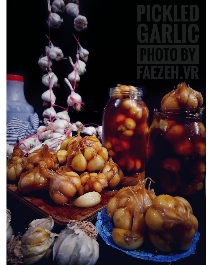 عکس pickled garlic