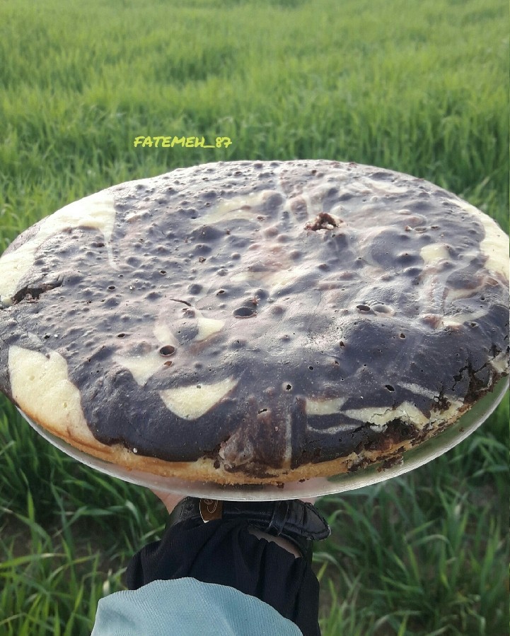 عکس کیک دو رنگ (زبرا کیک) تابه ای
