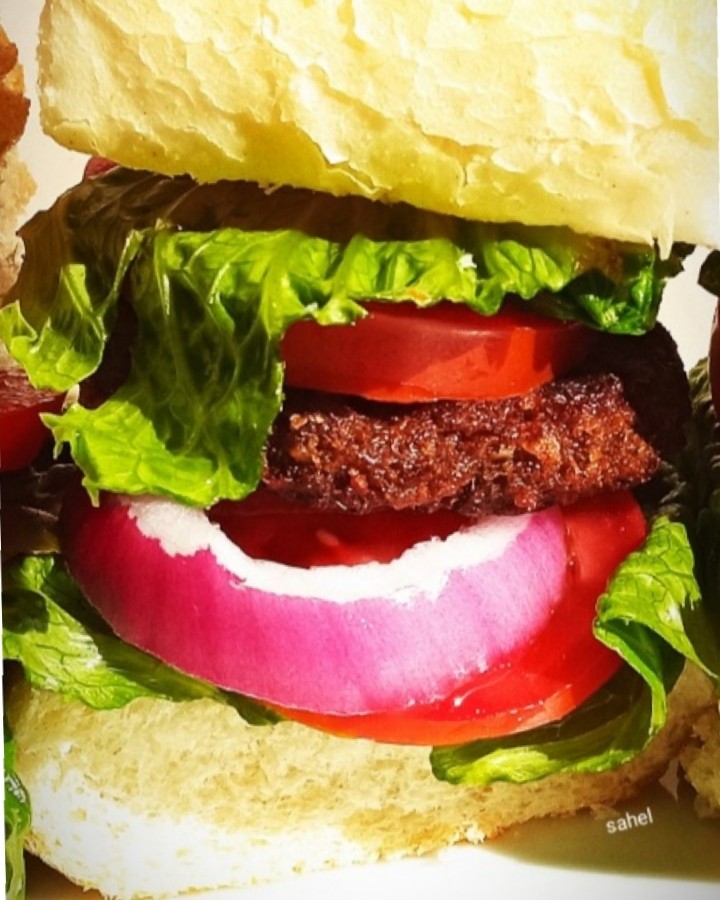 همبرگر کاره خودم ساحل