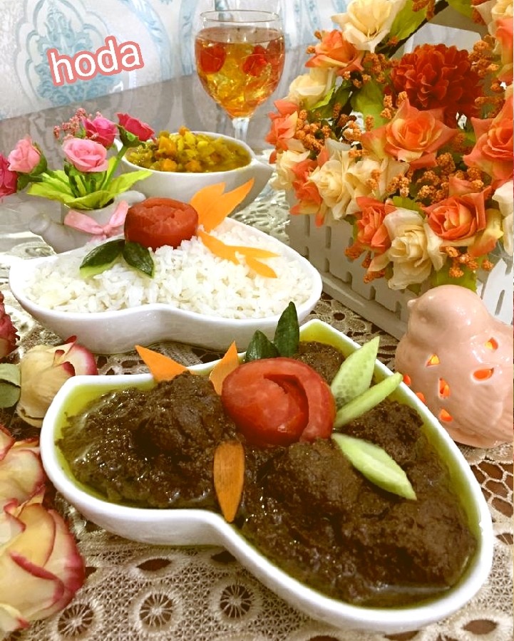 عکس خورش فسنجان با گوشت قلقلی