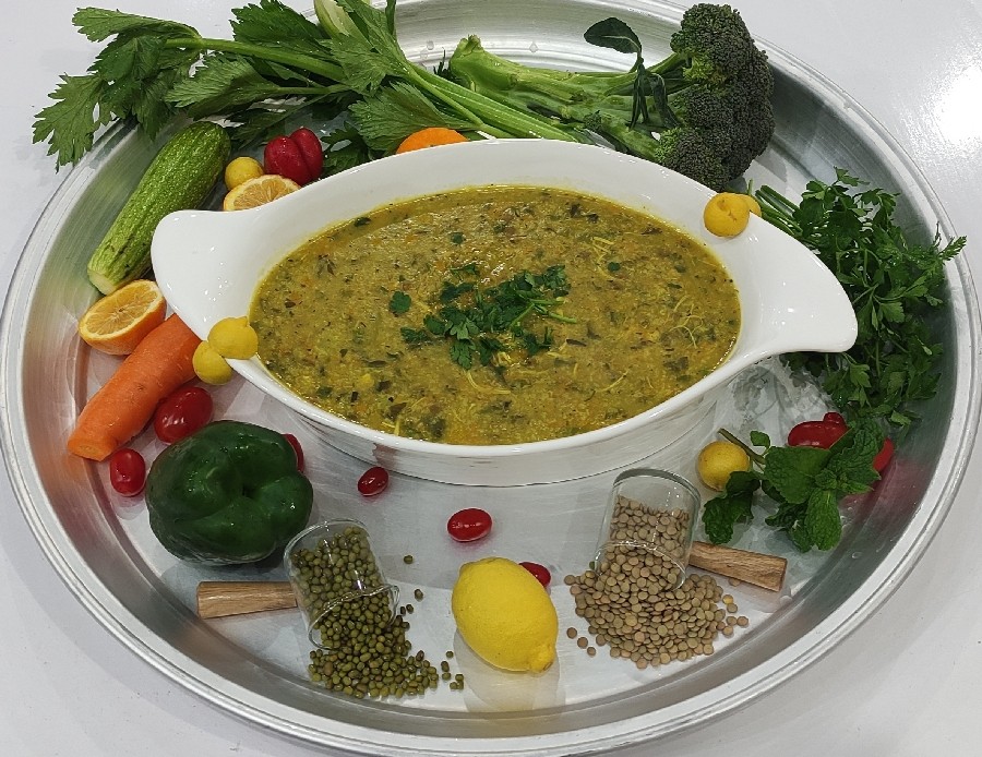 عکس سوپ سبزیجات و حبوبات 
