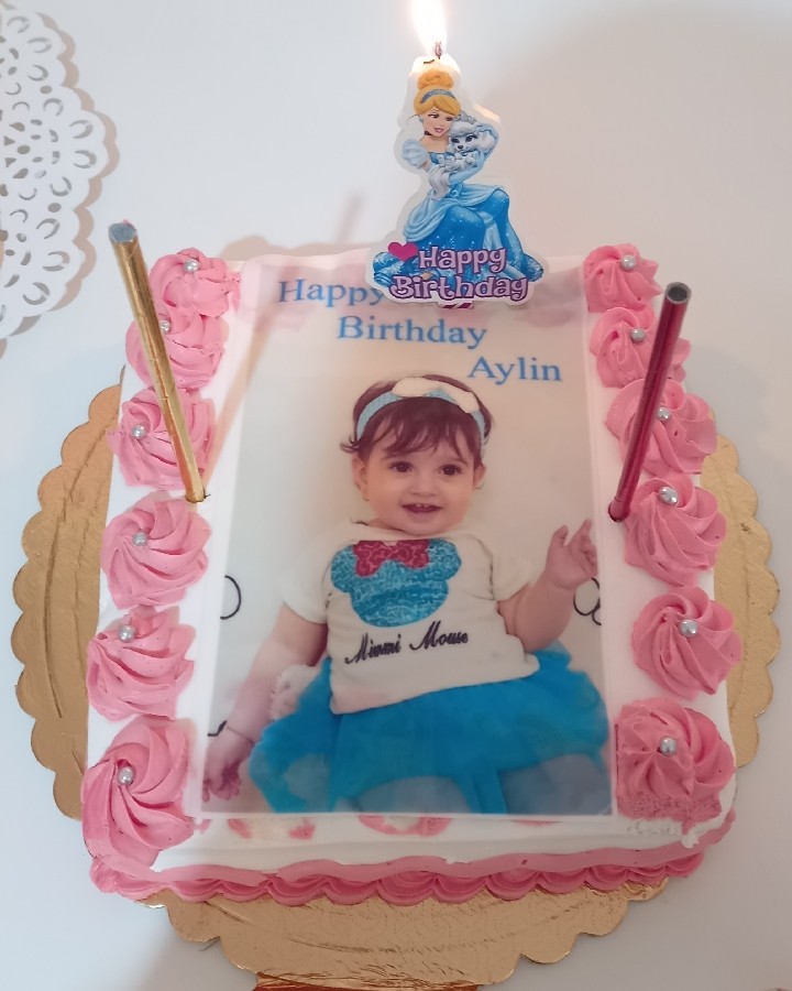 کیک  تولد۱سالگی(عکس از آرشیوی)