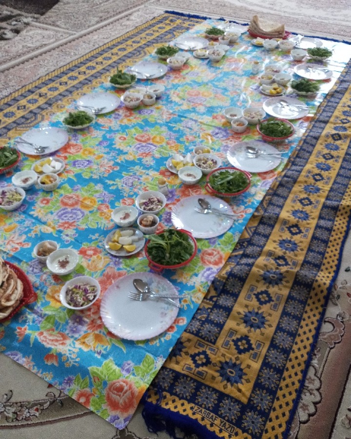 سفره ی مهمانی