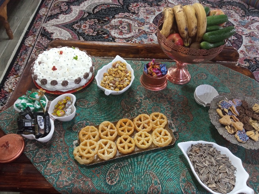 عکس میز پذیرایی از مهمان