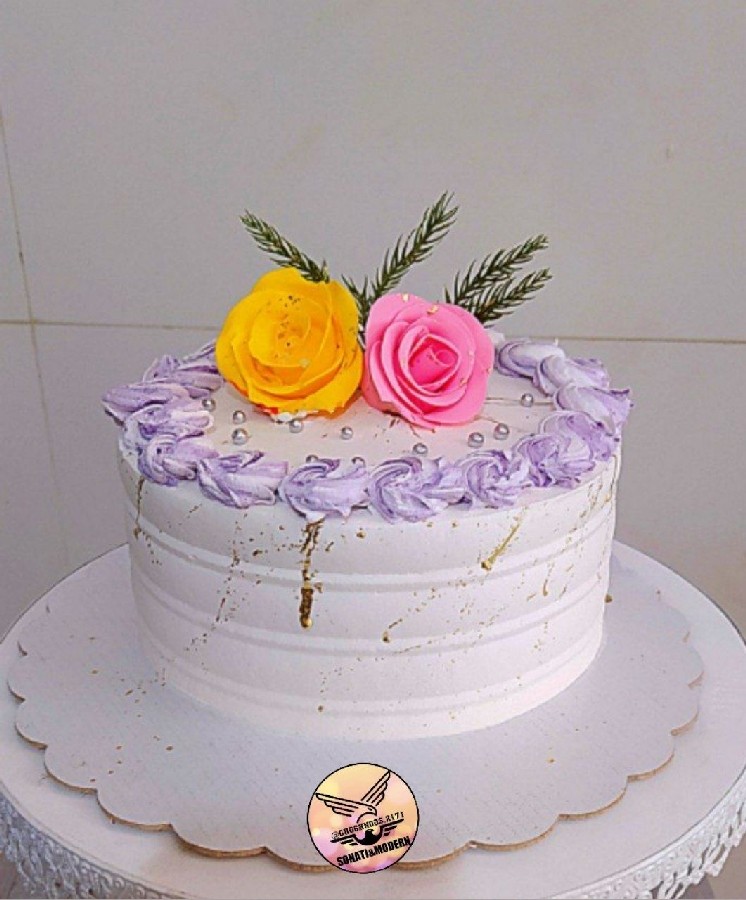 عکس #کیک عروس خانم ساده و شیک 