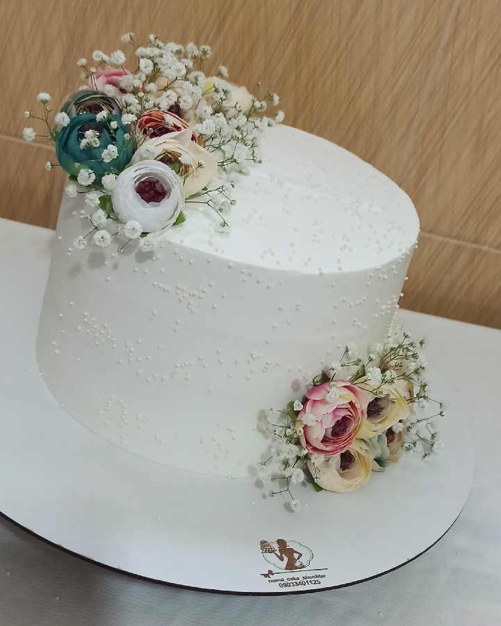 کیک عروسی دوست خوبم