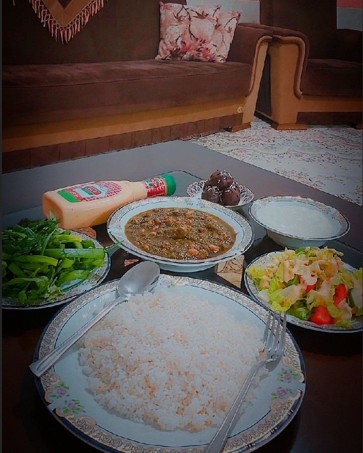 عکس افطاری روز دوم ماه مبارک رمضان