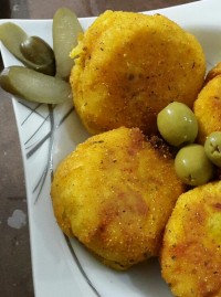 کو کو های توپی شکم پر