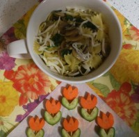 فارفاله با قارچ و اسفناج