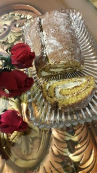 رولت کدو حلوایی با پنیر خامه ای