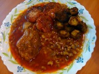 مرغ با لوبیا سیاه و برنج