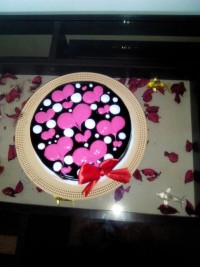 کیک اسفنجی با روکش شکلات
