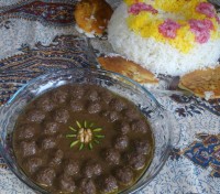 فسنجان با کوفته قل قلی