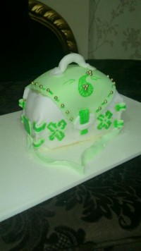 کیک با فوندانت