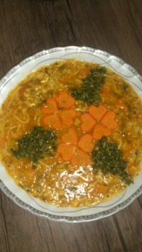 سوپ اسفناج با رشته