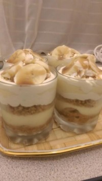 دسر موز و خامه کاراملی