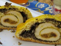 رولت مرغ و قارچ مخصوص