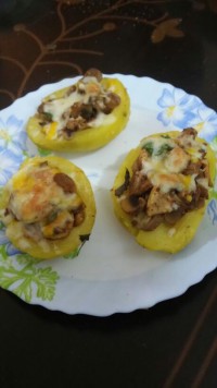 سیب زمینی های کوچک شکم پر