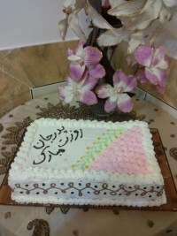 کیک اسفنجی با روکش خامه
