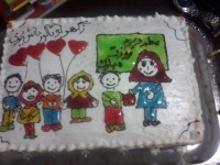 کیک اسفنجی با ژله نوشتاری