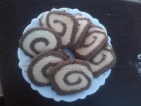 شیرینی دورنگ