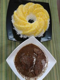 خورشت فسنجان با مرغ