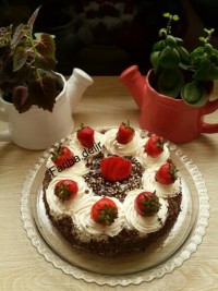 کیک شکلاتی با رویه موکا
