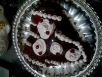 کیک با گاناش خامه شل شده بود گلاش بیحال شدن