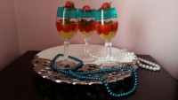 ژله میان تهی