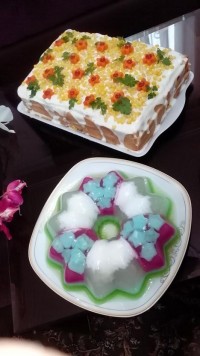 ژله و کیک مرغ