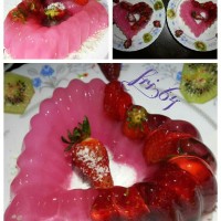ژله بستنی توت فرنگی