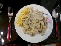 بیف استراگانوف پنیری