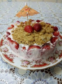 بیسکویت بستنی طعم توت فرنگی