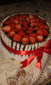 کیک اسفنجی با گاناش