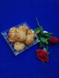 نان خامه اى