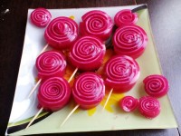 ژله رولی یا آب نباتی