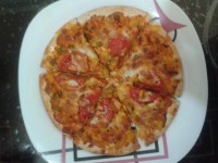 پیتزا مرغ و سبزیجات