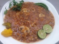 خوراک عدس و قارچ