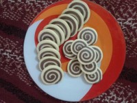 شیرینی دورنگ