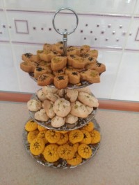 شیرینی های نخودچی پفکی نون برنجی