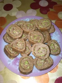 رول مغزدار حلوا شعریه