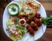 کاناپس قارچ ومرغ صدفی