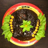 خورشت فسنجان با مرغ