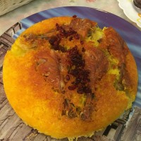 ته چین آلو و اسفناج با مرغ