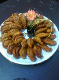 شیرینی قطاب