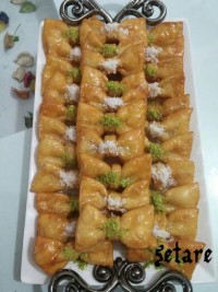 خاگینه گل نیلوفر